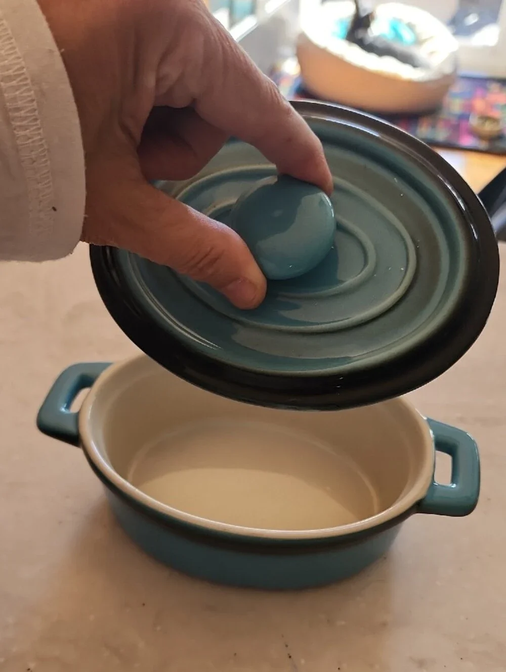 Blue Ceramic Serving Casserole with Lid - Stylish Kitchen Bakeware, 3 Piece